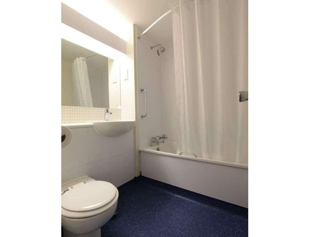 Travelodge Northampton Upton Way 외부 사진