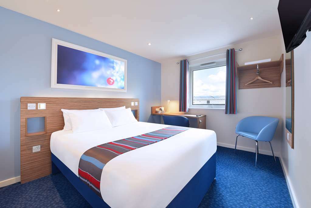 Travelodge Northampton Upton Way 객실 사진